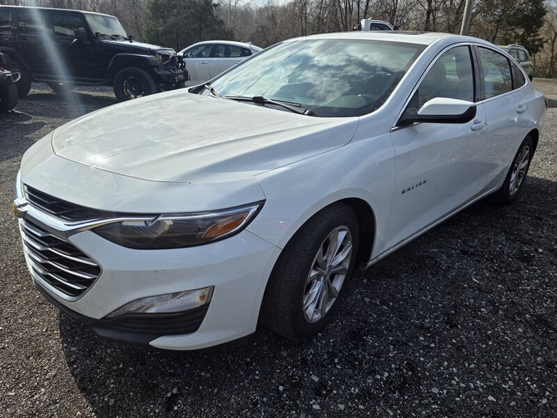 2014 Chevrolet Malibu LS   - Photo 1 - Waverly, TN 37185
