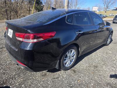 2016 Kia Optima LX   - Photo 4 - Waverly, TN 37185