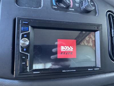 2008 Ford E-150  Econoline Cargo Van - Photo 21 - Gresham, OR 97030