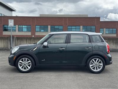 2012 MINI Cooper Countryman S ALL4  AWD Manual - Photo 2 - Gresham, OR 97030