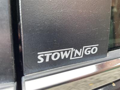 2015 Chrysler Town & Country Touring  LWB w/ STO-N-GO - Photo 10 - Gresham, OR 97030