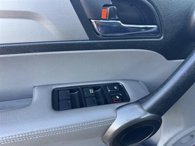 2010 Honda CR-V EX-L   - Photo 26 - Gresham, OR 97030