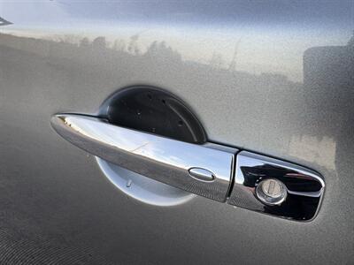 2015 Nissan Sentra SR   - Photo 10 - Gresham, OR 97030