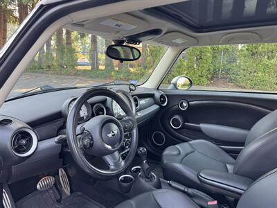 2012 MINI Cooper Hardtop S   - Photo 14 - Gresham, OR 97030