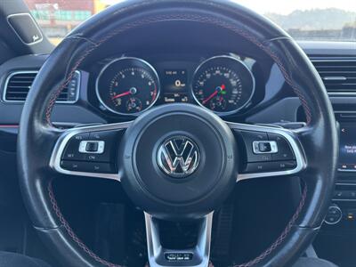 2016 Volkswagen Jetta 2.0T GLI SE - Photo 21 - Gresham, OR 97030