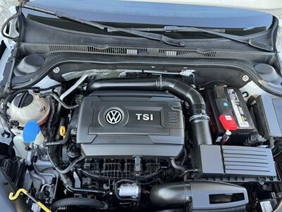 2016 Volkswagen Jetta 2.0T GLI SE - Photo 33 - Gresham, OR 97030