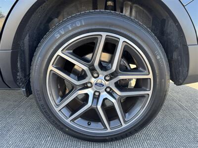 2016 Ford Explorer Sport - Photo 9 - Gresham, OR 97030