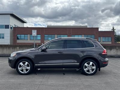 2012 Volkswagen Touareg TDI Sport  Lux AWD - Photo 2 - Gresham, OR 97030