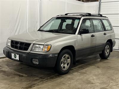 1999 Subaru Forester L  AWD - Photo 1 - Gresham, OR 97030