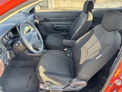 2009 Hyundai Accent GS  Hatchback - Photo 11 - Gresham, OR 97030