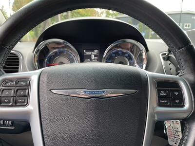 2014 Chrysler Town & Country Touring LWB  w/ STO-N-GO - Photo 27 - Gresham, OR 97030