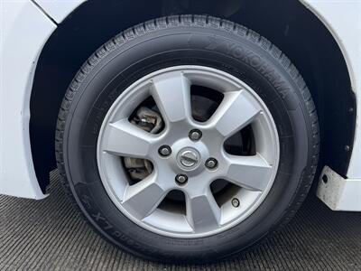 2011 Nissan Versa 1.8 SL   - Photo 9 - Gresham, OR 97030