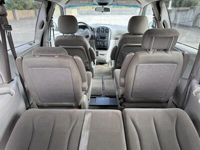 2006 Dodge Grand Caravan SXT  w/ STO-N-GO - Photo 17 - Gresham, OR 97030
