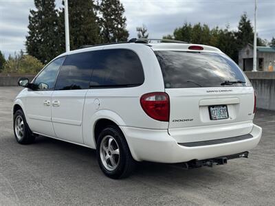 2006 Dodge Grand Caravan SXT  w/ STO-N-GO - Photo 3 - Gresham, OR 97030