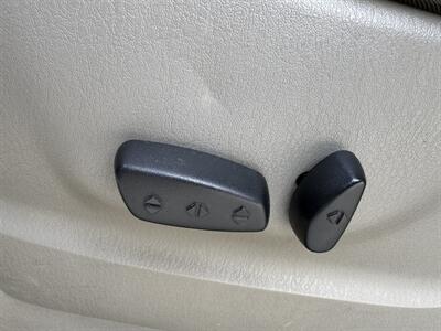 2006 Dodge Grand Caravan SXT  w/ STO-N-GO - Photo 27 - Gresham, OR 97030