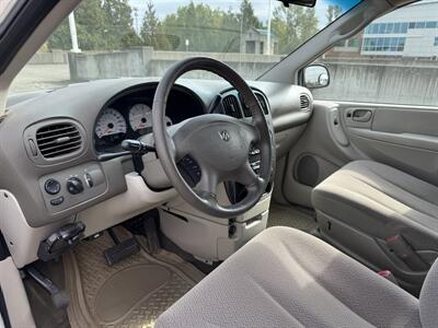2006 Dodge Grand Caravan SXT  w/ STO-N-GO - Photo 12 - Gresham, OR 97030