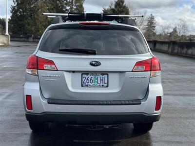 2012 Subaru Outback 2.5i Premium AWD - Photo 3 - Gresham, OR 97030