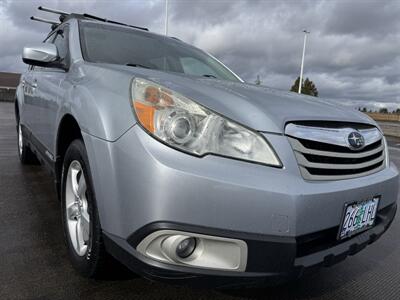 2012 Subaru Outback 2.5i Premium AWD - Photo 7 - Gresham, OR 97030