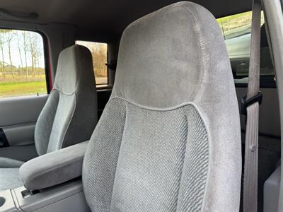 1996 Ford Ranger STX Supercab 4x4 - Photo 13 - Gresham, OR 97030