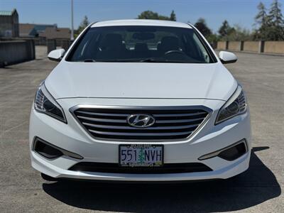 2016 Hyundai Sonata SE   - Photo 8 - Gresham, OR 97030