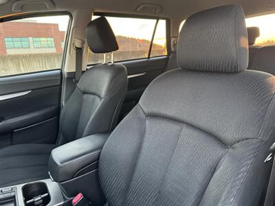 2011 Subaru Outback 2.5i Premium  AWD - Photo 15 - Gresham, OR 97030