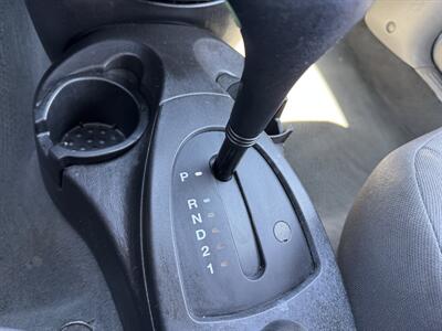 2007 Ford Focus ZX4 SE   - Photo 21 - Gresham, OR 97030