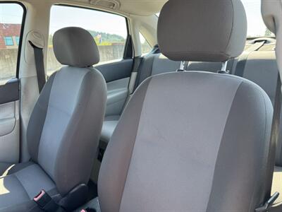 2007 Ford Focus ZX4 SE   - Photo 12 - Gresham, OR 97030