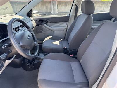 2007 Ford Focus ZX4 SE   - Photo 11 - Gresham, OR 97030