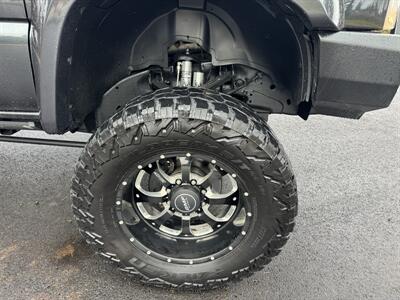 2005 Chevrolet Silverado 2500 LT 4dr Crew Cab  4x4 - Photo 11 - Gresham, OR 97030