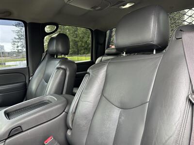 2005 Chevrolet Silverado 2500 LT 4dr Crew Cab  4x4 - Photo 15 - Gresham, OR 97030