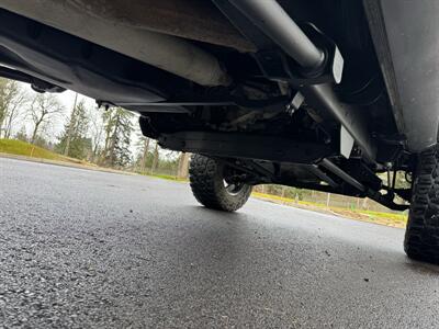 2005 Chevrolet Silverado 2500 LT 4dr Crew Cab  4x4 - Photo 38 - Gresham, OR 97030