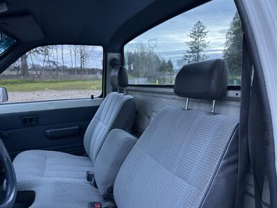 1990 Toyota Pickup 22re Manual - Photo 10 - Gresham, OR 97030