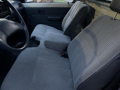 1990 Toyota Pickup 22re Manual - Photo 11 - Gresham, OR 97030