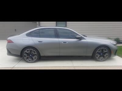 2024 BMW i5 M60   - Photo 8 - Chesterfield, MO 63005