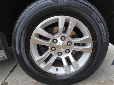 2015 Chevrolet Suburban LT   - Photo 46 - Chesterfield, MO 63005