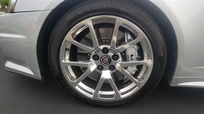 2011 Cadillac CTS -V   - Photo 19 - Chesterfield, MO 63005