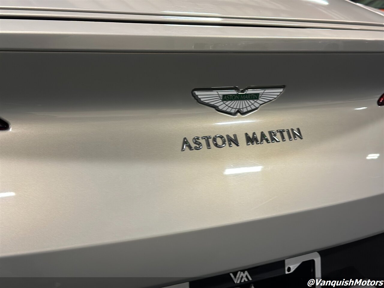 2018 Aston Martin DB11 V12 * ONLY 17K MILES * 007   - Photo 29 - Concord, CA 94520