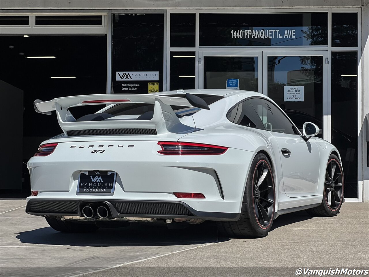 2018 Porsche 911 GT3  *MANUAL* 991.2   - Photo 2 - Concord, CA 94520