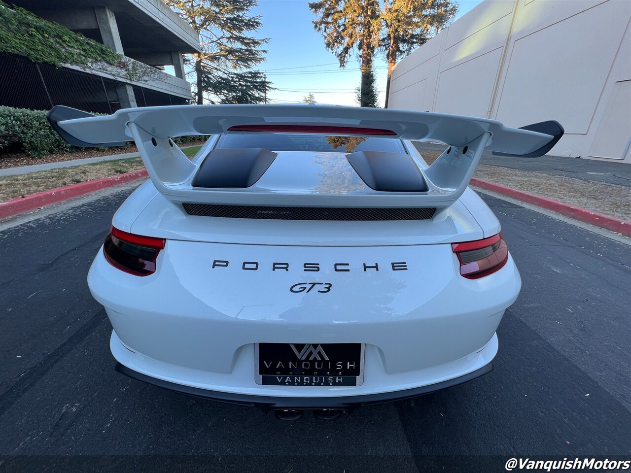 2018 Porsche 911 GT3  *MANUAL* 991.2   - Photo 55 - Concord, CA 94520