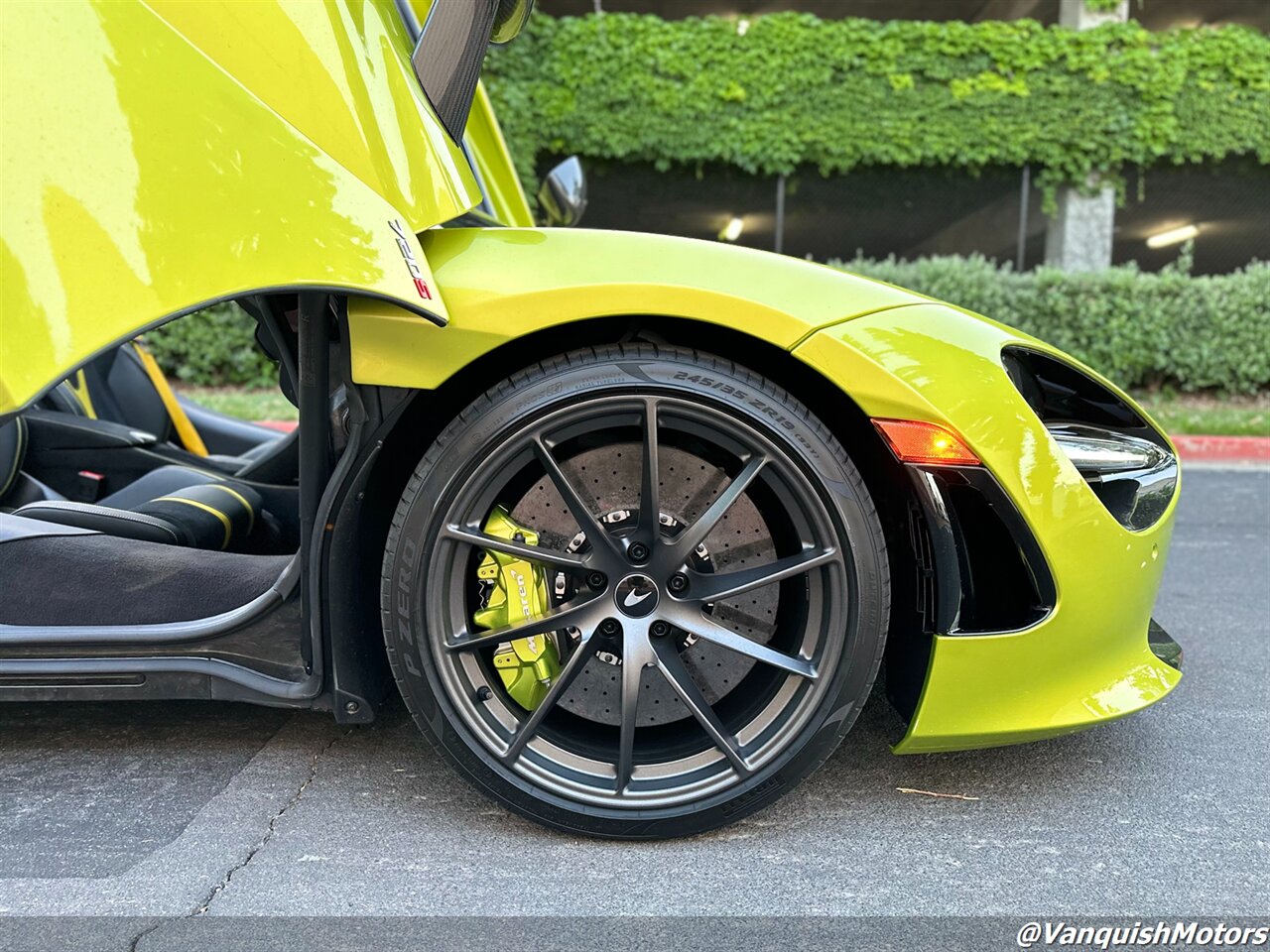 2022 McLaren 720S Spider ($375K MSRP) HEAVY CARBON + EM ROOF   - Photo 23 - Concord, CA 94520
