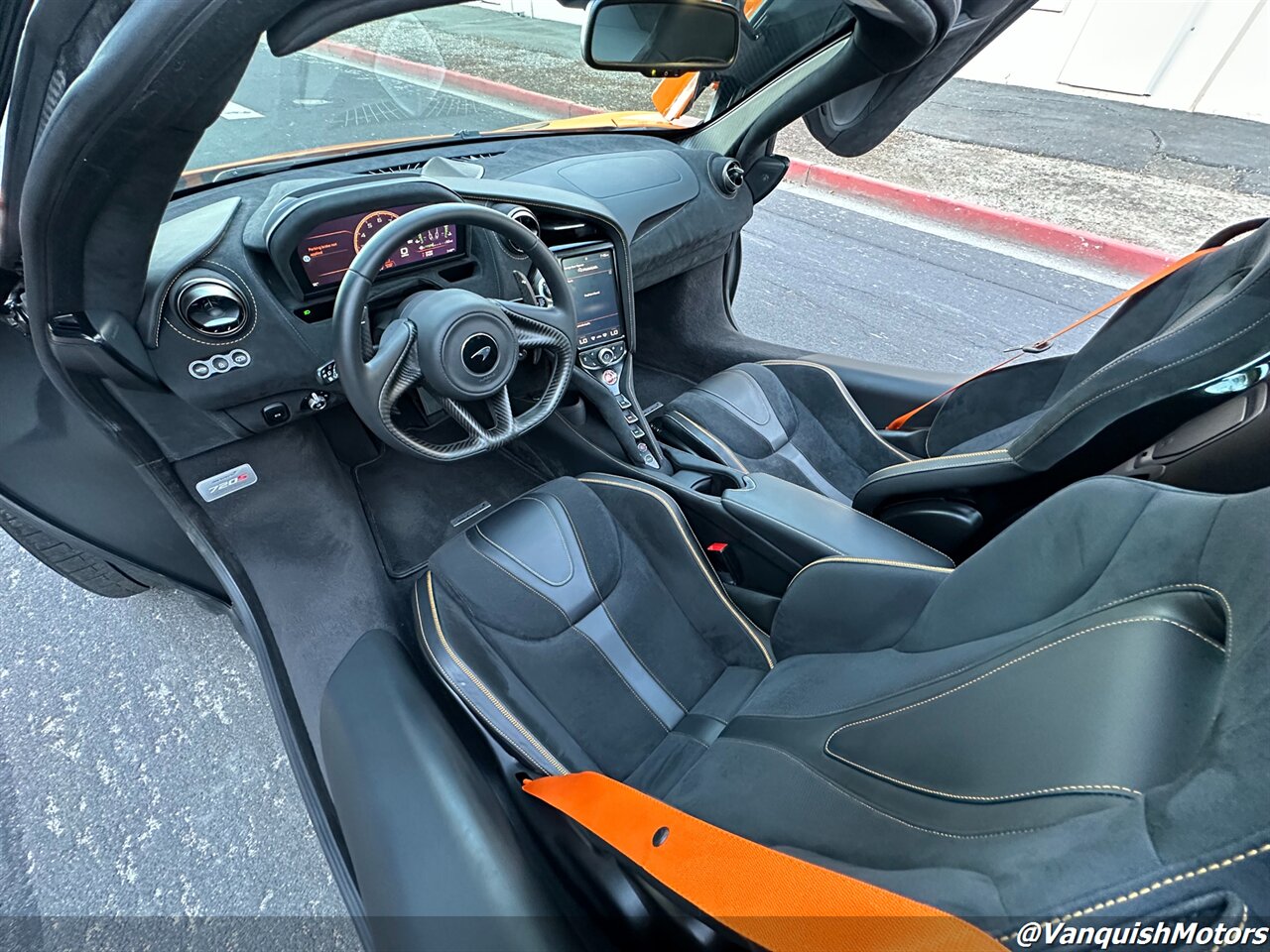 2021 McLaren 720s Coupe Performance * Carbon Pkg *   - Photo 31 - Concord, CA 94520
