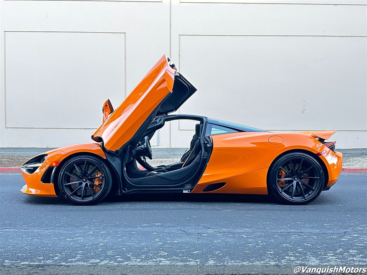 2021 McLaren 720s Coupe Performance * Carbon Pkg *   - Photo 26 - Concord, CA 94520