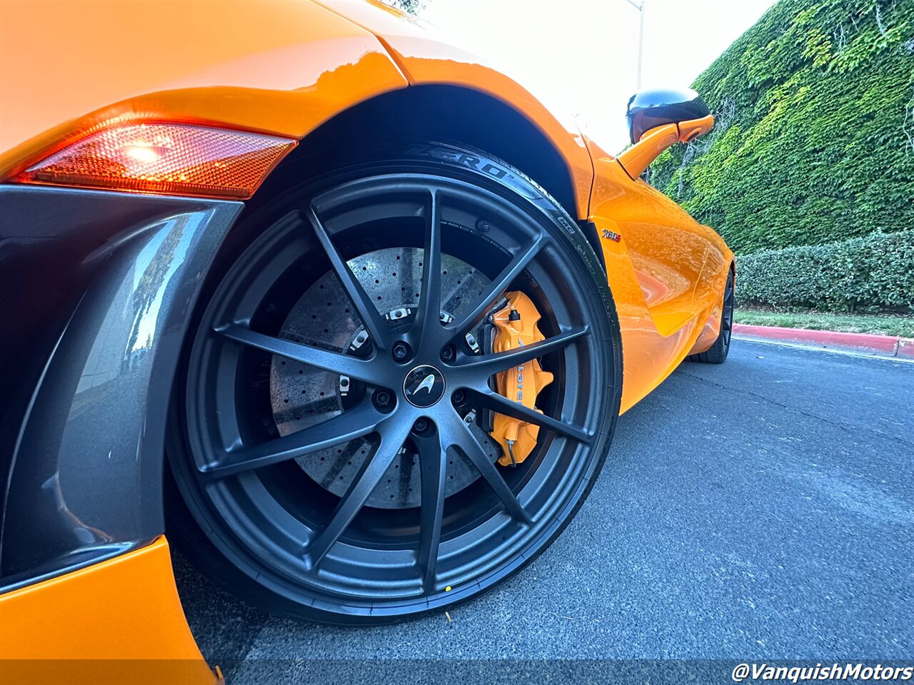 2021 McLaren 720s Coupe Performance * Carbon Pkg *   - Photo 7 - Concord, CA 94520