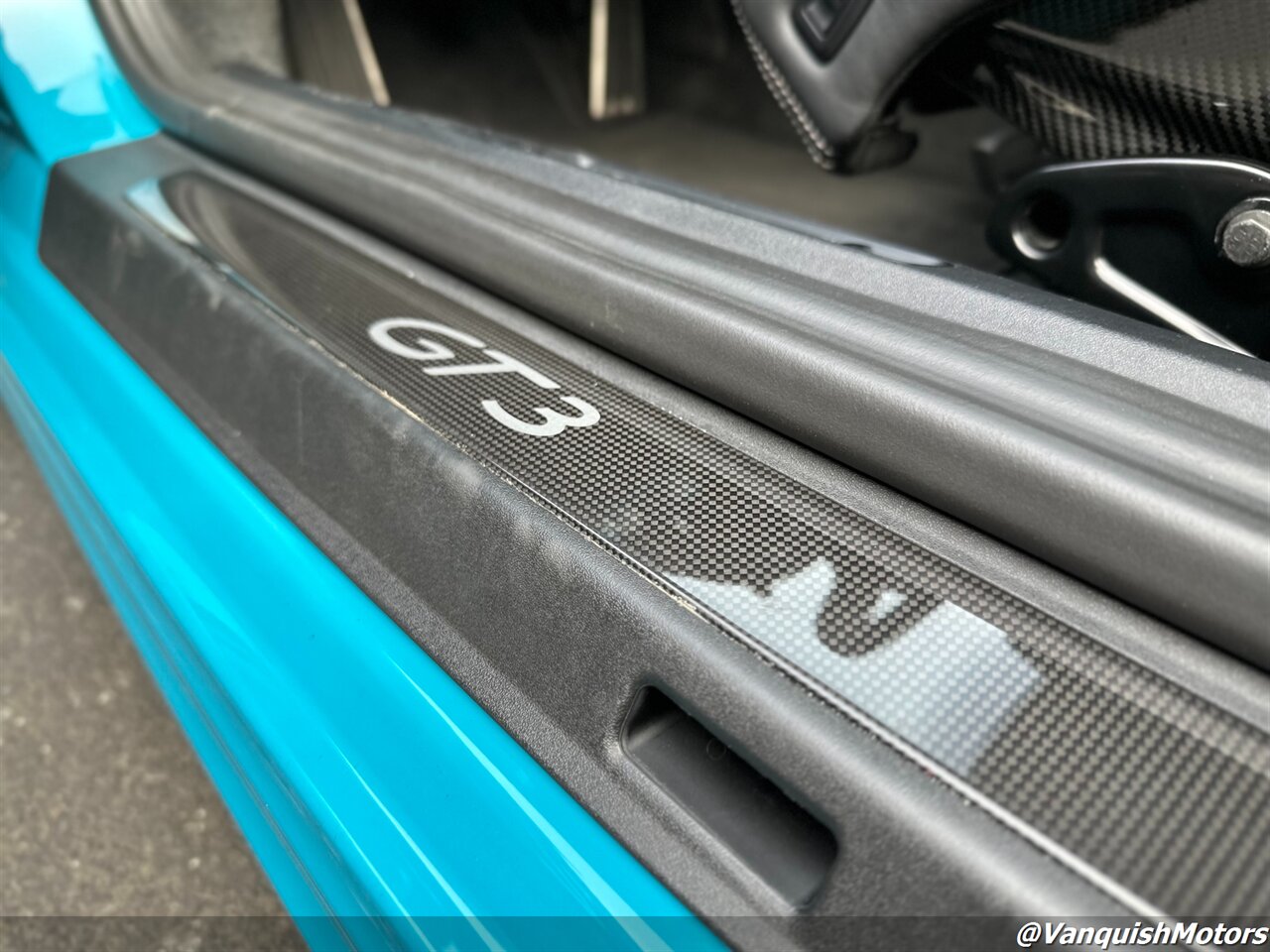 2018 Porsche 911 GT3 * MIAMI BLUE * MANUAL *   - Photo 58 - Concord, CA 94520