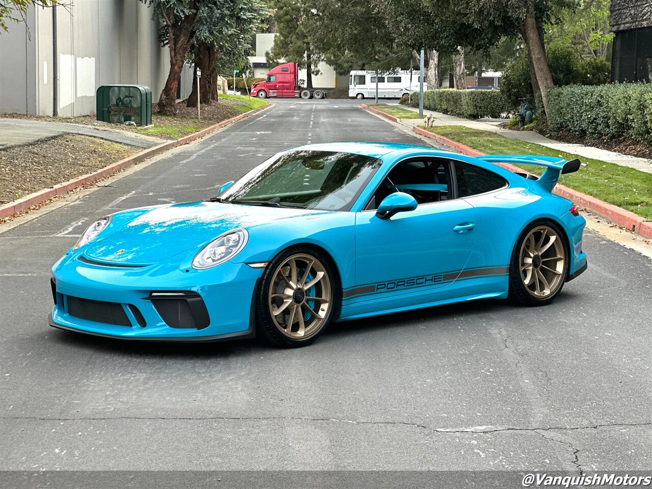 2018 Porsche 911 GT3 * MIAMI BLUE * MANUAL *   - Photo 21 - Concord, CA 94520
