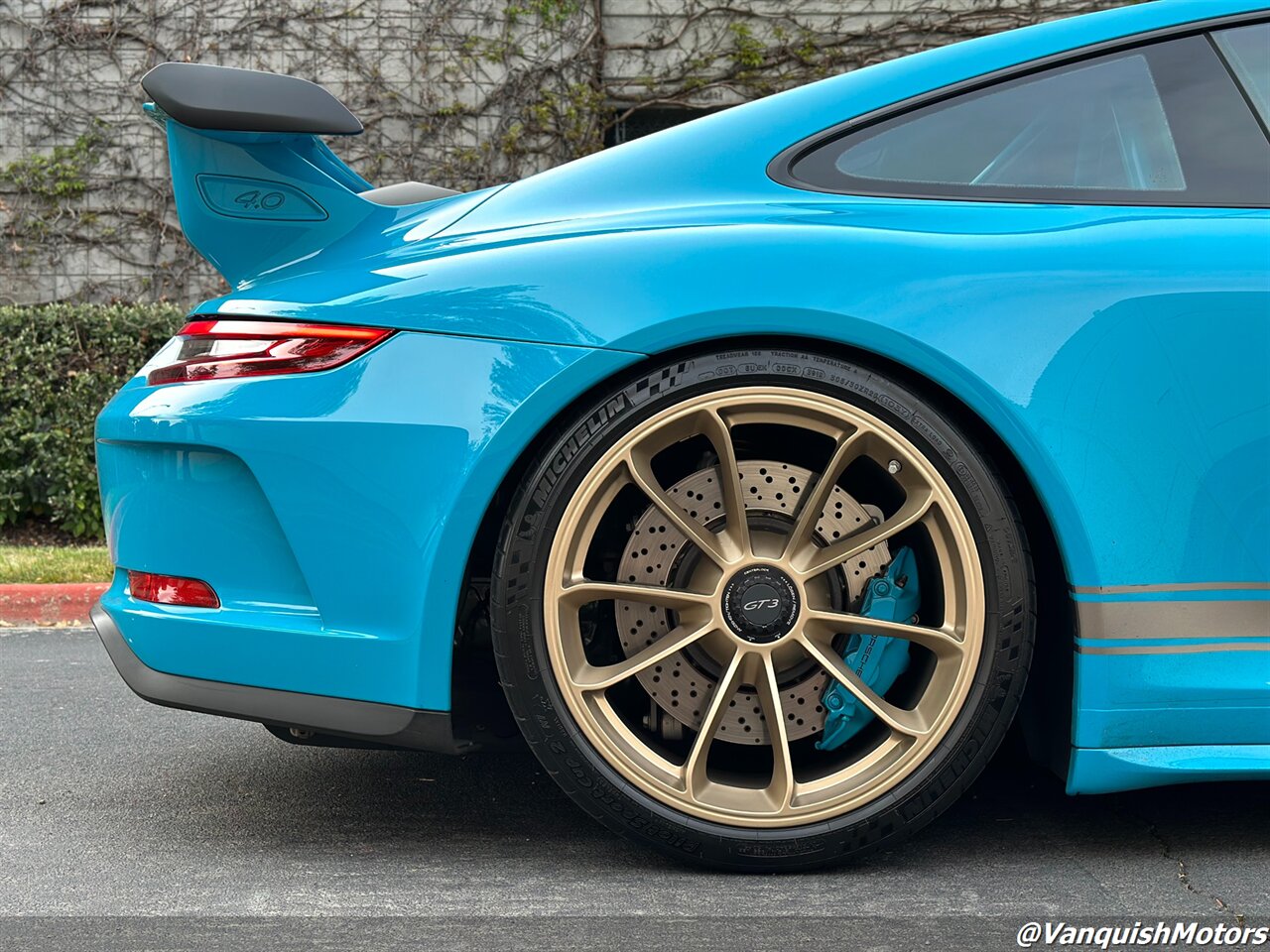 2018 Porsche 911 GT3 * MIAMI BLUE * MANUAL *   - Photo 31 - Concord, CA 94520