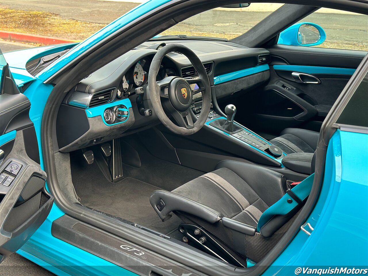 2018 Porsche 911 GT3 * MIAMI BLUE * MANUAL *   - Photo 4 - Concord, CA 94520