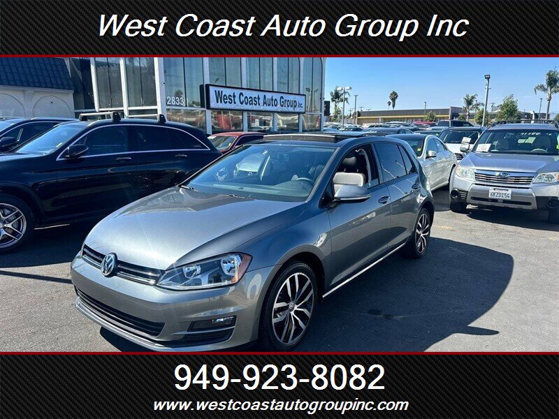 2017 Volkswagen Golf TSI SE  