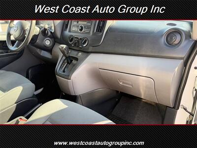 2015 Nissan NV200 SV - Photo 7 - Costa Mesa, CA 92626