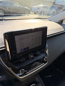 2025 Toyota Corolla LE   - Photo 14 - Costa Mesa, CA 92626